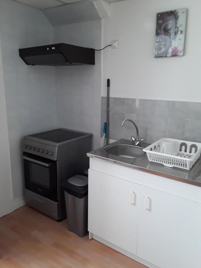 O'Paille En Queue De Lajade Appartement F3 Saint-Chinian Exterior photo